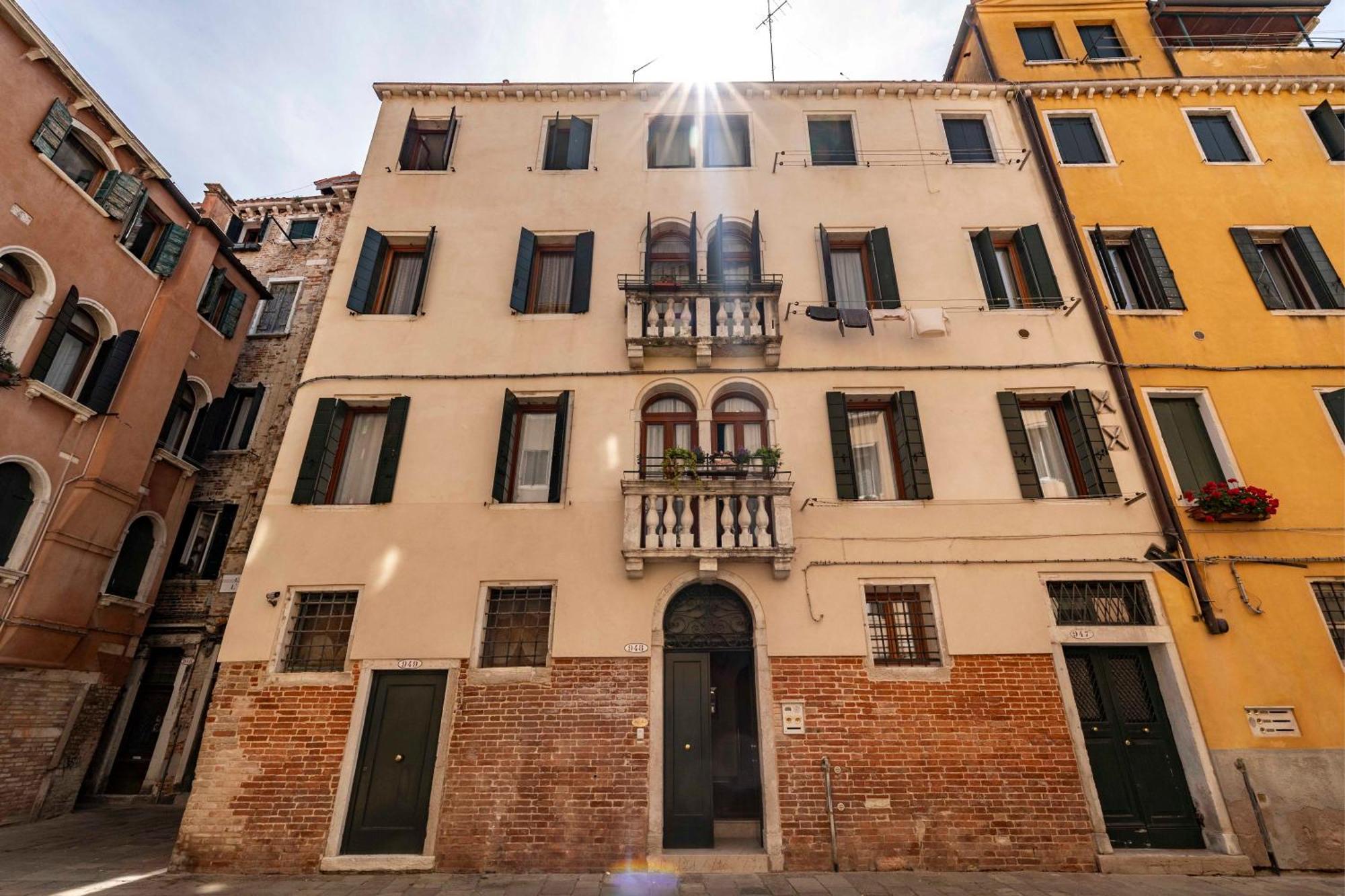 Glass House - Loft 2 Minutes To Rialto Bridge & View Venecia