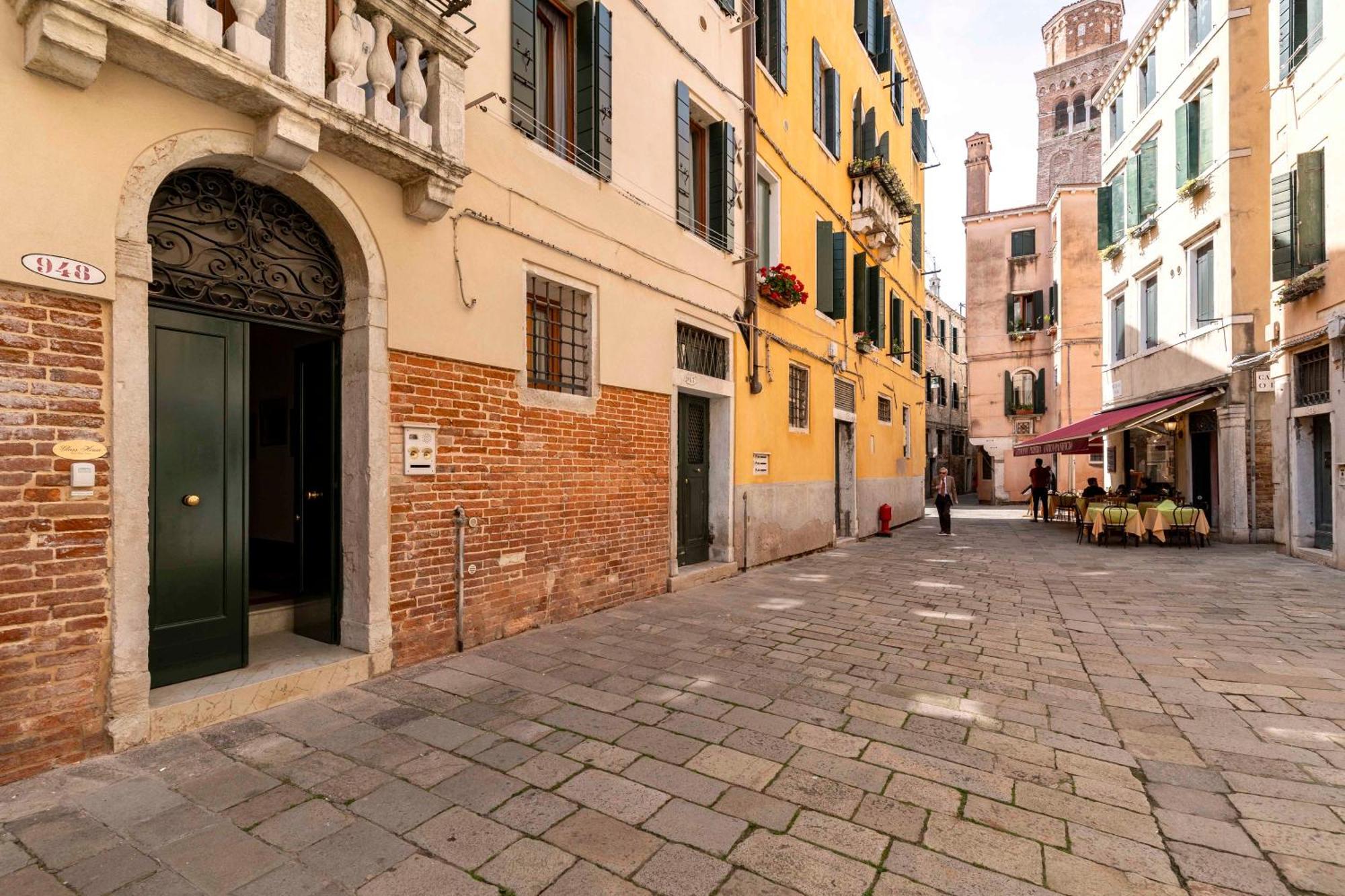 Apartamento Glass House - Loft 2 Minutes To Rialto Bridge & View